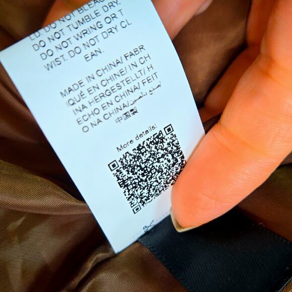 Dazy women's Zip Up Snap Button Padded Vest - Picture 4 of 7